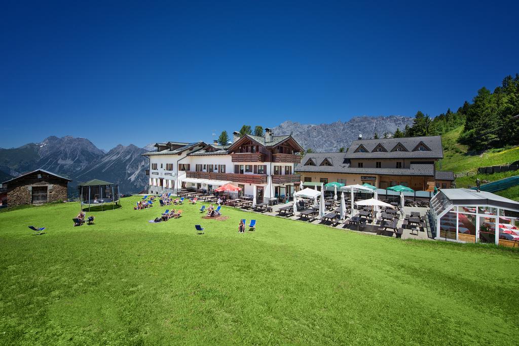 Hotel Gallo Cedrone Valdisotto Eksteriør bilde